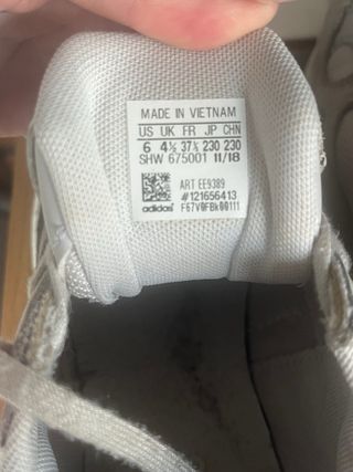 Adidas Falcon grises