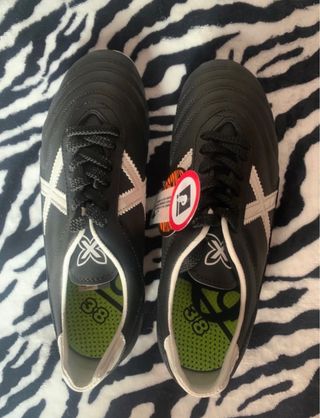 Botas de fútbol