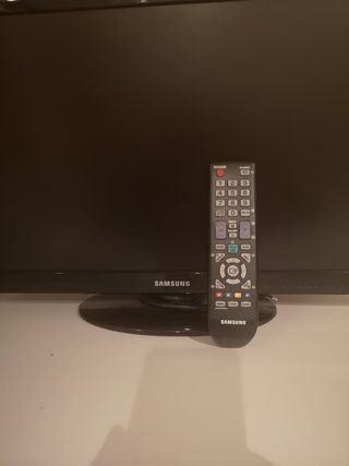 Televisor Samsung UE225003BW