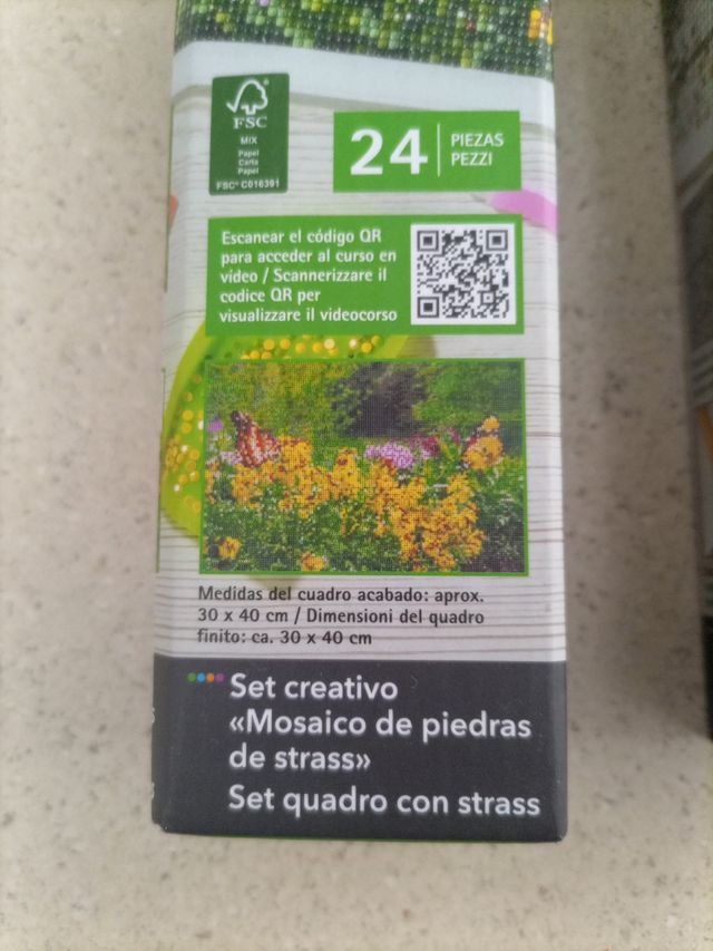 Mosaico de piedras de strass