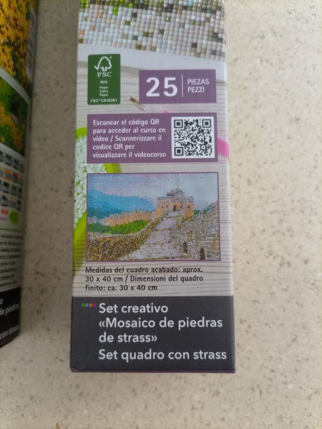 Mosaico de piedras de strass