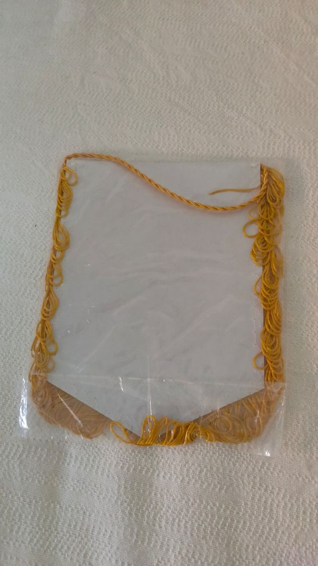 BANDERIN LUIS ARAGONES