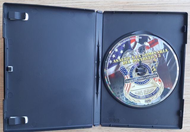 DVD ASALTO A LA COMISARIA DEL DISTRITO13
