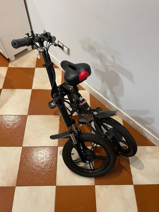 Bicicleta eléctrica plegable 
