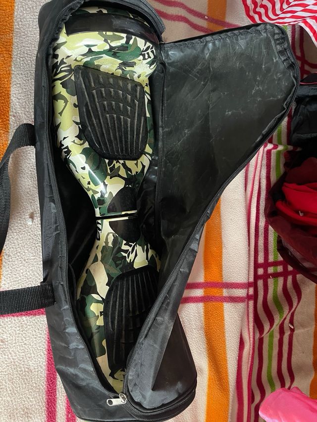 Patin electrico de pie en color camuflaje