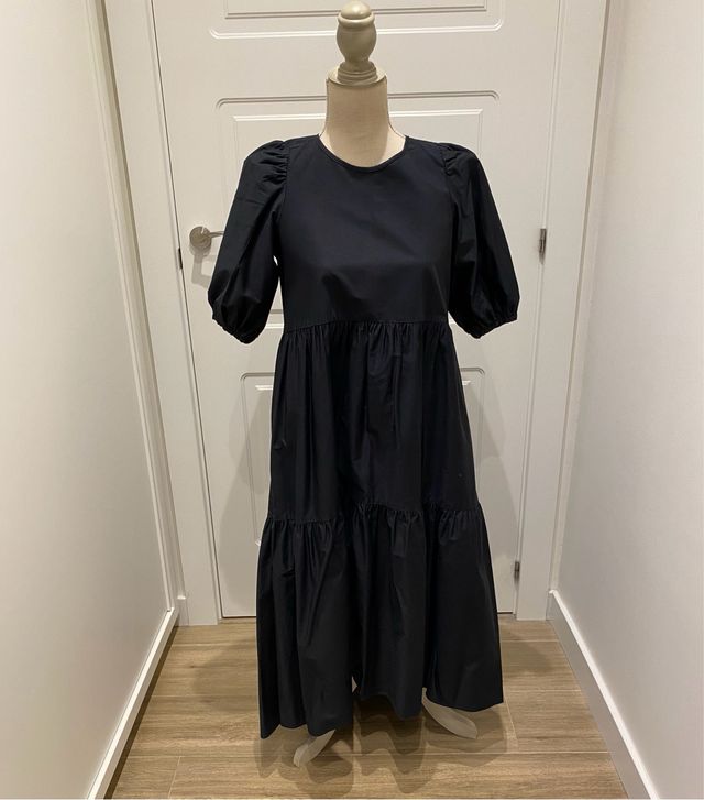 Vestido negro  de Zara