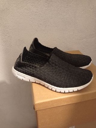 Scarpe basse sportive 