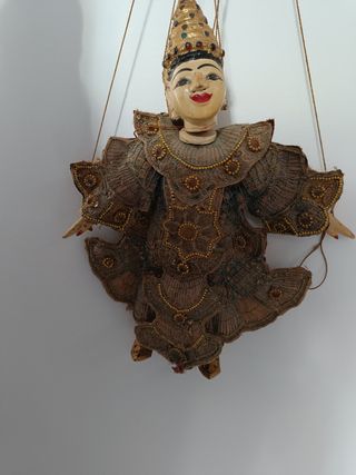 Figura bronce africana 