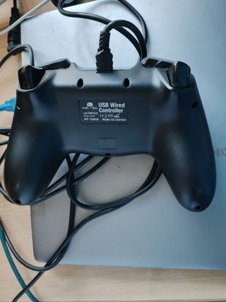Mando Xbox series X S freaks and geeks