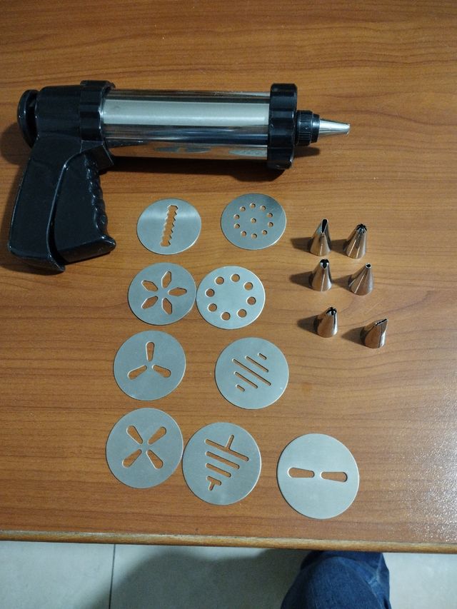 Pistola per biscotti e creme