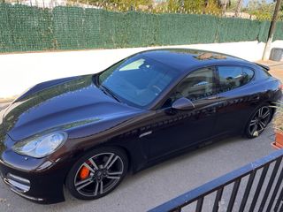 Porsche Panamera 4 80000km