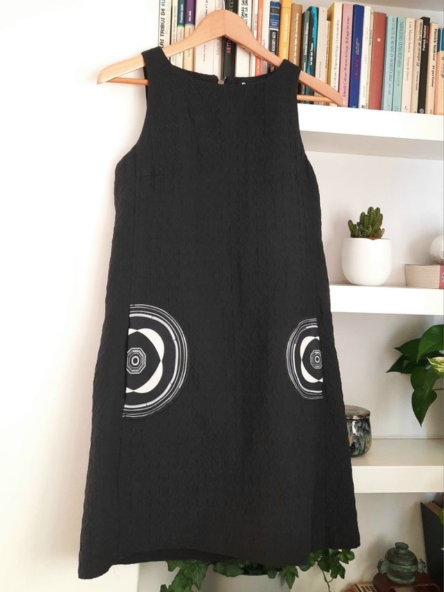 Vestido negro de Desigual