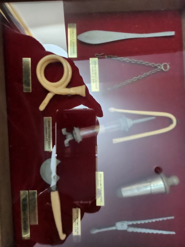 Instrumentos amtiguos