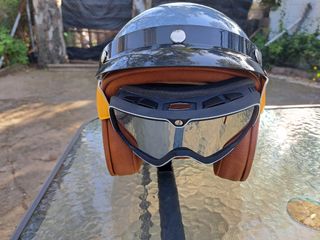 SE VENDE CASCO DE MOTO 
