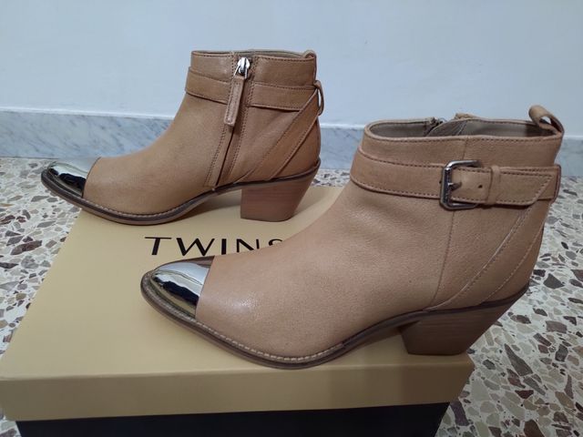 Tronchetti beige scuro TwinSet