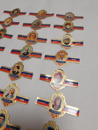 Lote de vitolas colección personajes