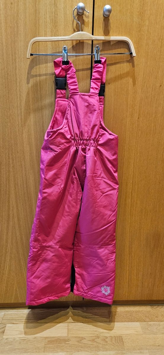 Pero Nieve Rosa fucsia 2-4 años