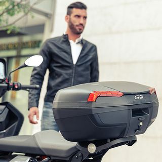 GIVI E46 Riviera Monolock Top Case CATADIOPTICO RO