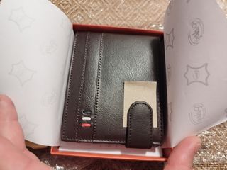 Cartera de piel auténtica 