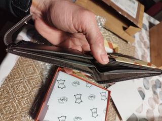 Cartera de piel auténtica 