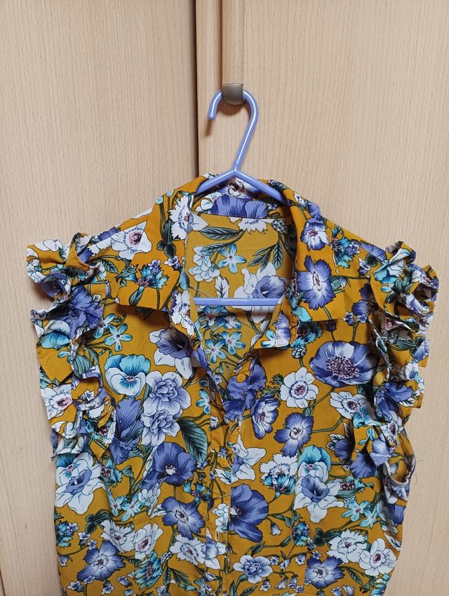 Vestido largo ancho.