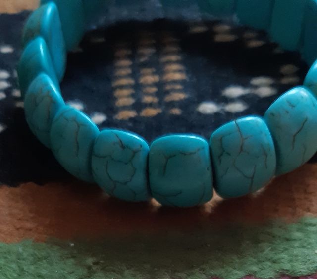 pulsera turquenita howlita