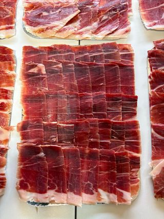 Corte de Jamón o Paleta a Cuchillo