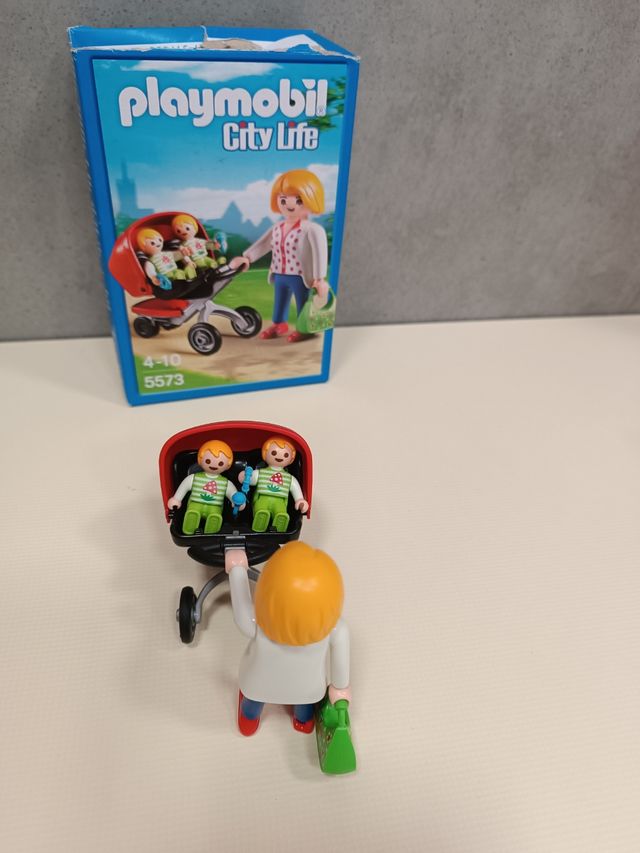 Playmobil madre con bebes