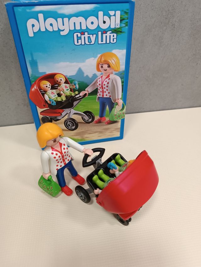 Playmobil madre con bebes