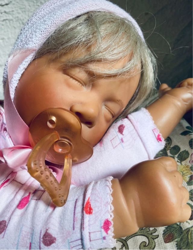 Bebe realista , EEUU