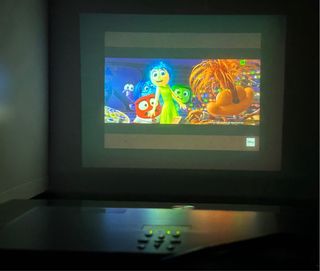 Proyector TOSHIBA TLP-T70M + lampara repuesto