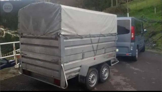 Se alquila remolque 1,5m de ancho x 2.5m ebike