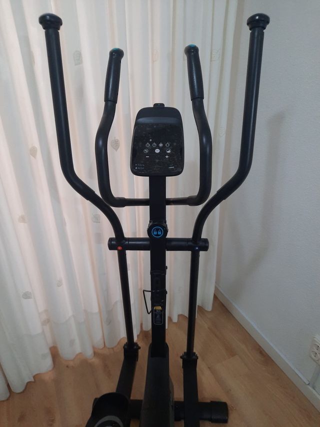 Bicicleta eliptica marca domyos (4 usos)