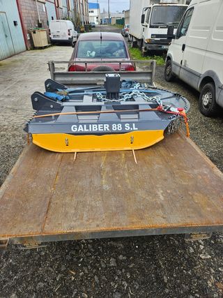 Desbrozadora cadenas