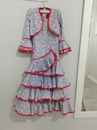 Vendo 5 trajes de Flamenca