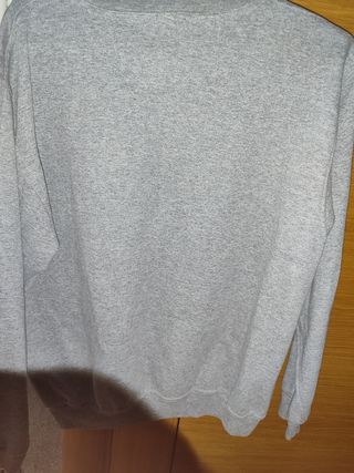 Sudadera Nike básica 