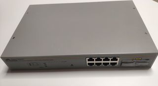 WebSmart Gigabit Ethernet Switch 8 puertos + 2 SFP