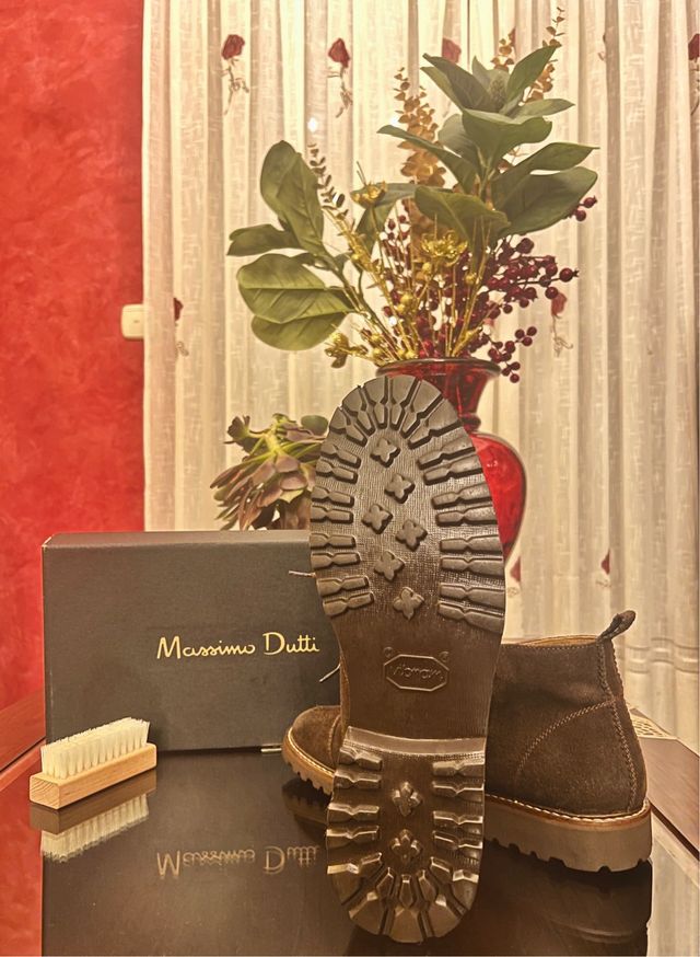 BOTINES MASSIMO DUTTI NOBUCK M.OSCURO N-41