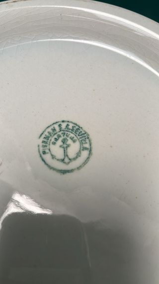 Conjunto de palangana con jarra en porcelana