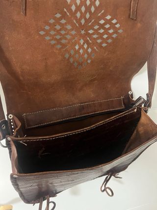Bolso de cuero marron