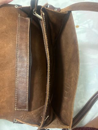 Bolso de cuero marron