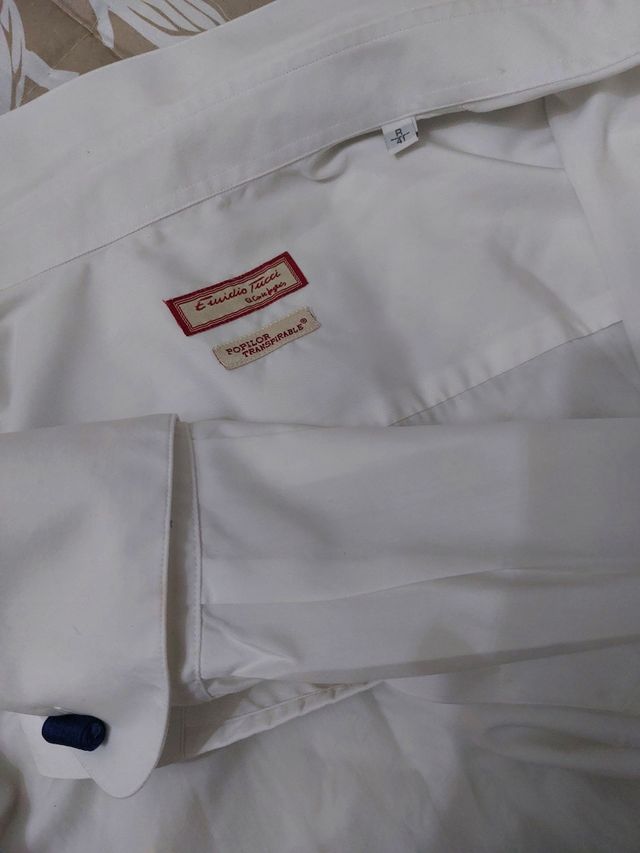 camisas 15€ cada una