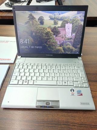 Portátil Ultrabook Toshiba