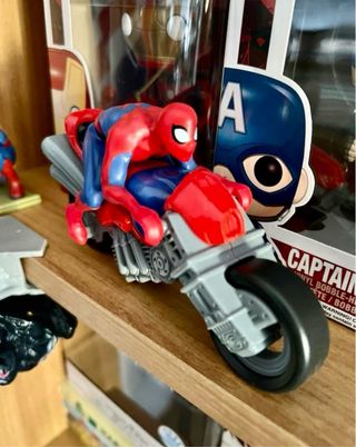 Spider-Man Kinder GranSorpresa 2021-2022