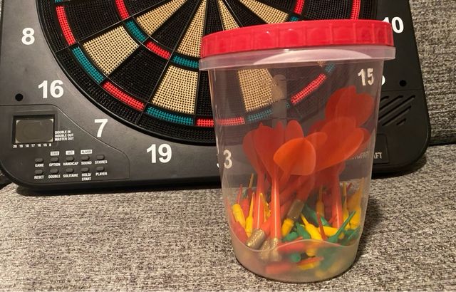 DIANA ELECTRICA CON DARDOS