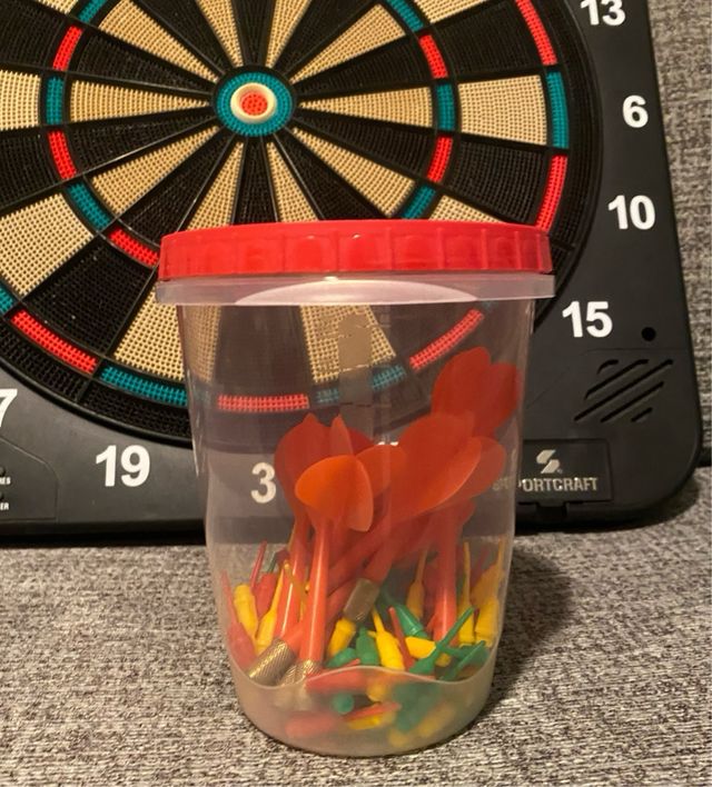 DIANA ELECTRICA CON DARDOS