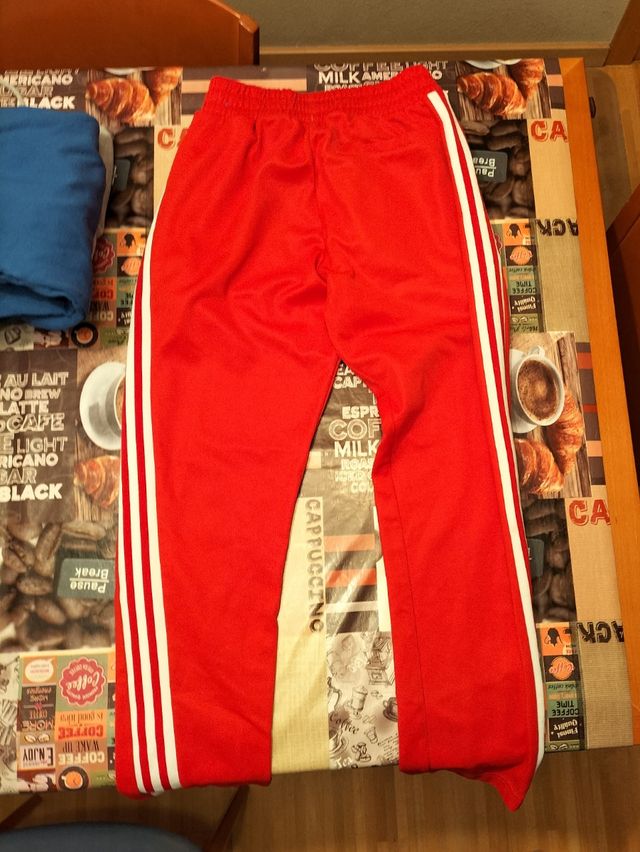 pabtalon Adidas rojo