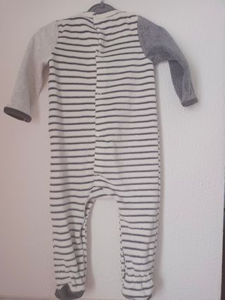 Pijama invierno bebé talla 6-9 meses