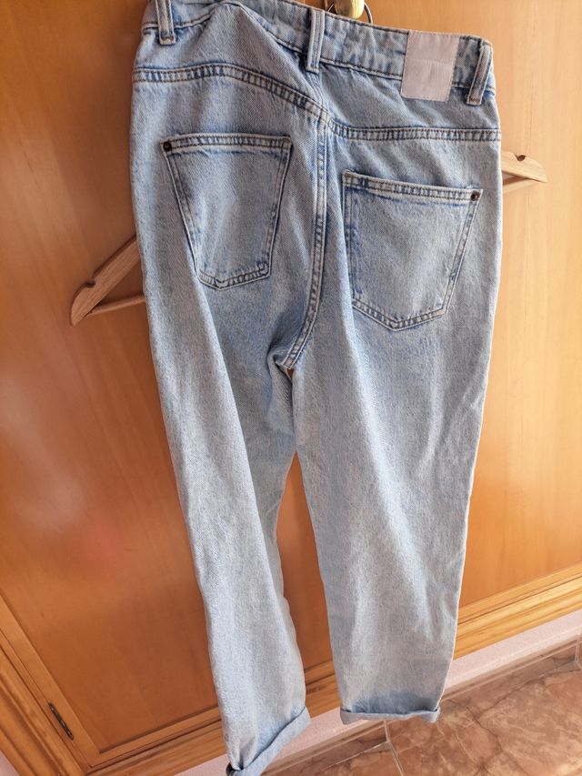 Jeans 1975 mom fit Zara