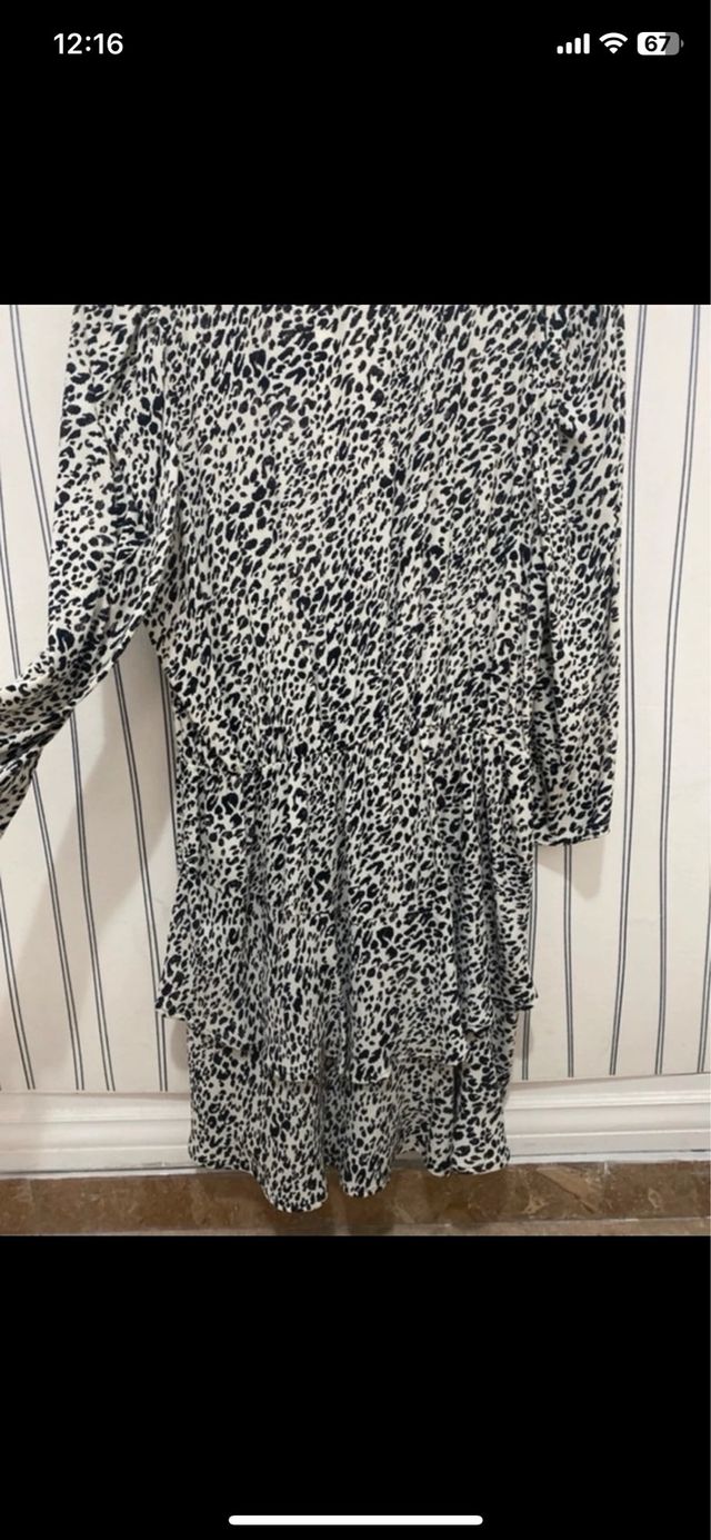 Vestido Zara corto volantes